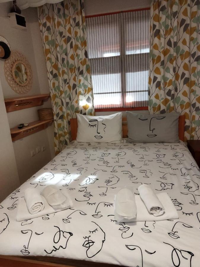 Nelly Guesthouse อิสตันบูล ภายนอก รูปภาพ